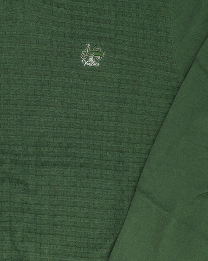 Suéter La Vespita 51050 – Elegancia clásica con cuello pico y confort premium